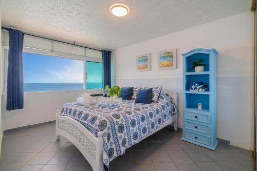 Ocean Front Amazing view - Sandy Hills by PH