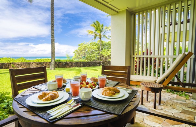 OCEAN FRONT Luxury Villa - Stunning Ocean Views - Steps To the Beach -Central AC