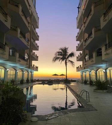 Ocean Front- Marina View- Tiara Sands Resort, Sleeps 4