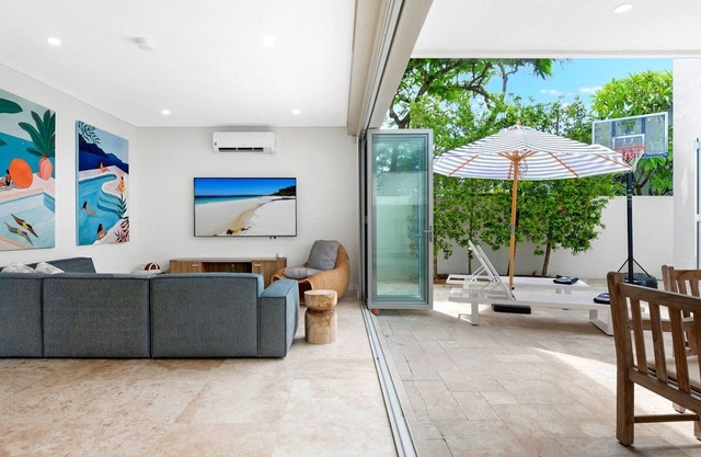Ocean Oasis (Heated Pool)
