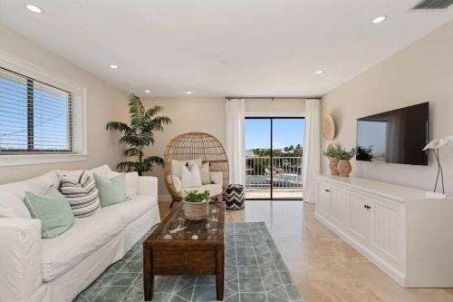 Ocean Shores Villa 3 in Key Largo with pool and boat slip