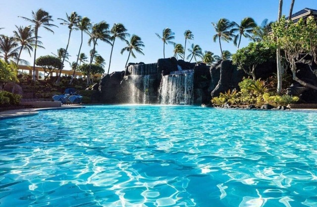 Ocean Tower, a Hilton Grand Vacations Club - 2 Bedroom Penthouse Premier - Ocean View