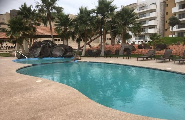 Ocean View Condo with Pools and Easy Beach Access