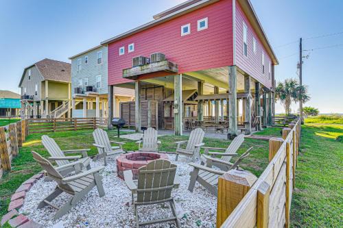 Ocean View Easy Breezy Crystal Beach Getaway!