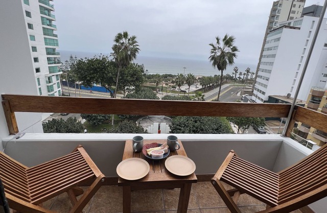 Ocean view from all rooms. Fully Equipped!