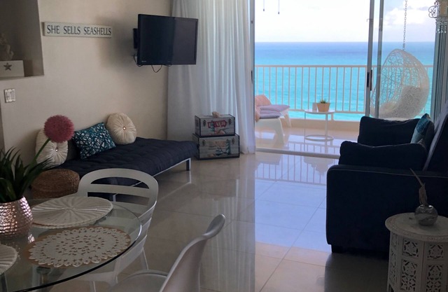 OCEAN VIEW GORGEOUS 1 BEDROOM CONDO APT A MILLION DOLLAR VIEW.5stars☀️BEST APT