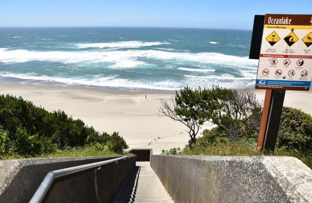 Ocean View, Hot Tub, Sleeps 10