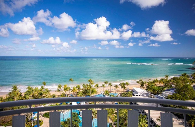 Ocean-View Oasis: Your Perfect Room with Seamless Beach & Pool Access