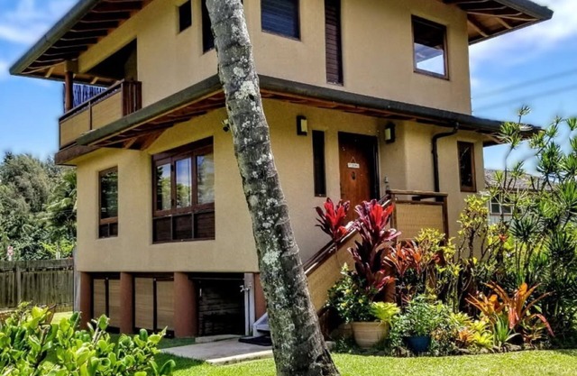 Ocean view Steps to Beach TVNC#5087