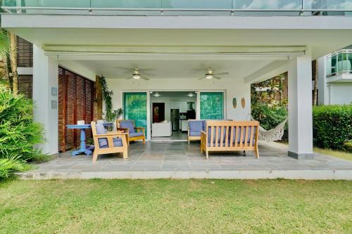 Oceanfront Apt W- Private Beach - Las Terrenas