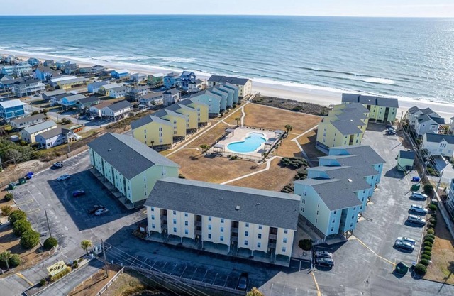 Oceanfront Complex with Pool