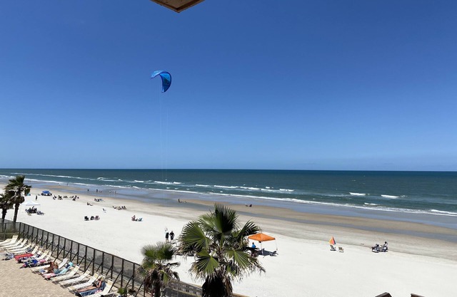 Oceanfront condo with spectacular views, beach access on non driving beach, NSB