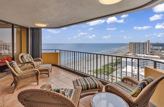 Oceanfront Maisons-sur-Mer Condo with Views! Views! Views