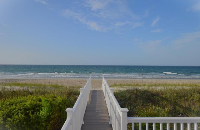 Oceanfront vacation property - West