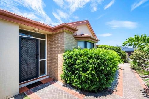 Oceania 11 - LJHooker Yamba