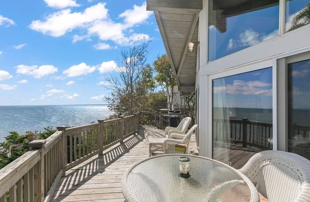 Oceanview Plymouth Retreat by the Beach