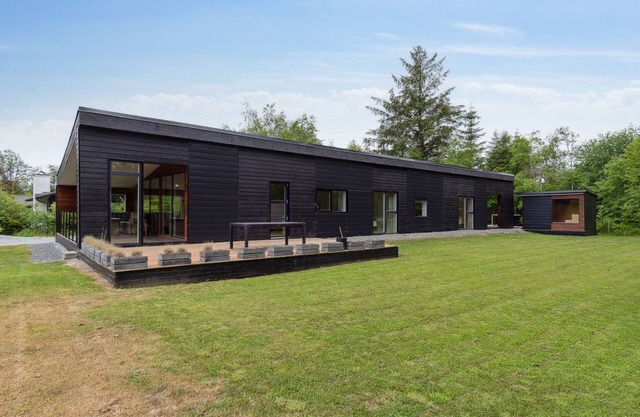 "Odsten" - 800m from the sea by Interhome