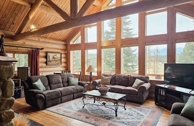 Ohana Ranch, Family Memories Montana Made- Epic Views & Working Cattle Ranch.