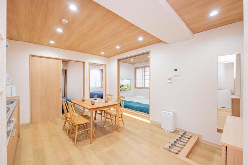 okamoto guest house elevator , wash machine, private bathroom