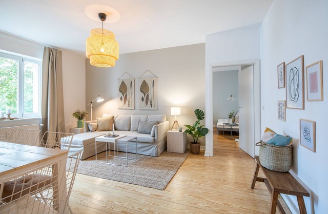 Old building apartment for up to 4 persons "KANU" in the Schanzenviertel - 1st floor