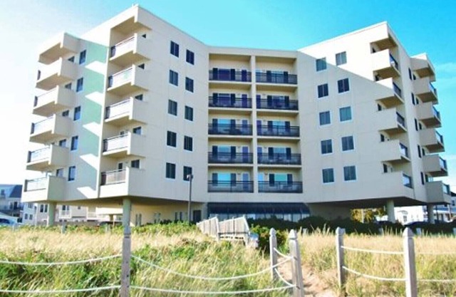 Old Orchard Beach, Oceanfront Condo