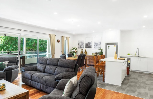 Olinda Deluxe Apartment B1 - This beautiful and comfortably furnished apartment is centrally located in the village of Olinda.
