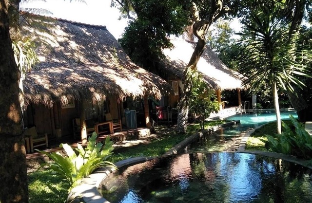 Omunity Bali