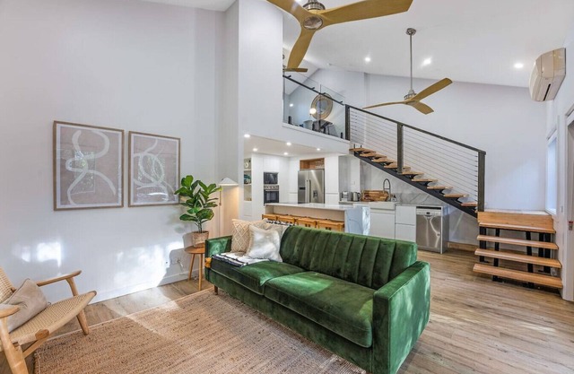 On the Brook - Private 2 bed + loft and pool