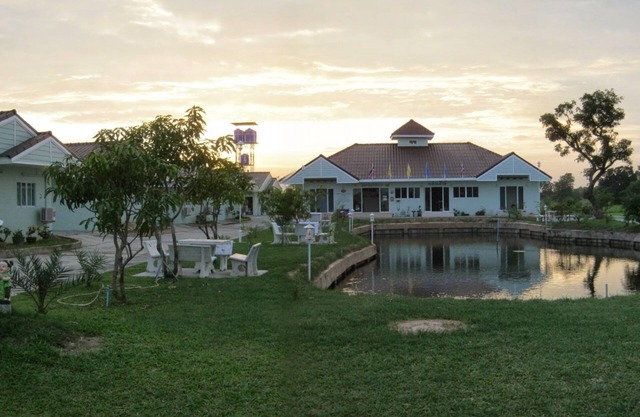 Onanong Resort