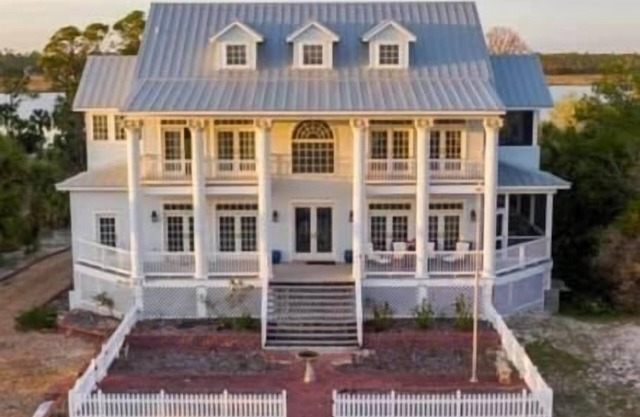 One Of A KInd - Gulf front and lagoon front - water views from every room.