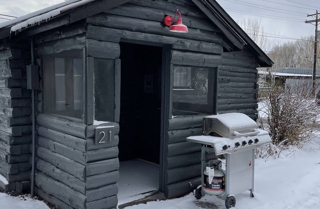 One Room Cabin with Kitchenette