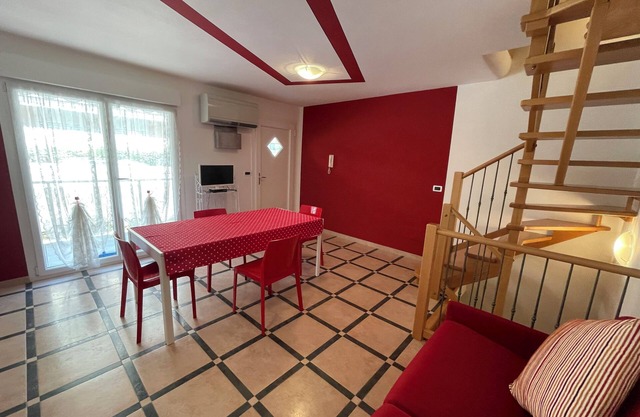 only 50meters from beach and Cap Martin