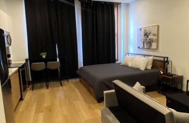 Optimum - Downtown Oasis!