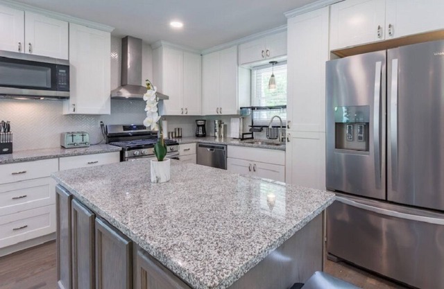 Opuluxe Boho Paradise Home: Unit #1 w/ Private Entrance