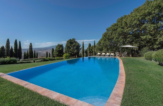 Orcia Panoramic View With Pool