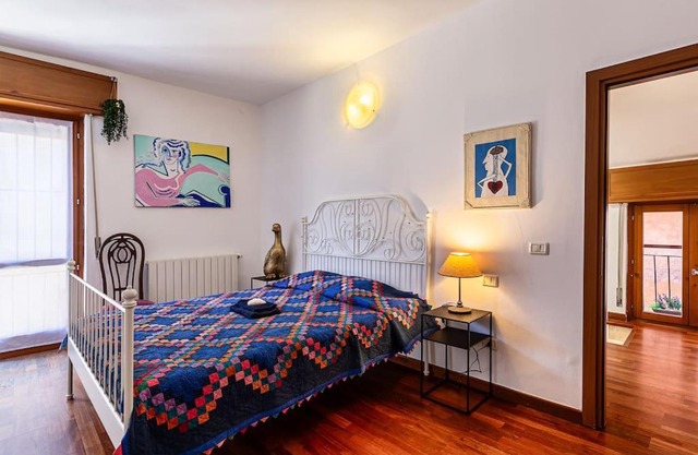 Originale Casa dell'Artista nel centro storico