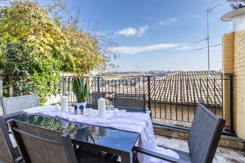 Orione House in Borgo Medievale con giardino