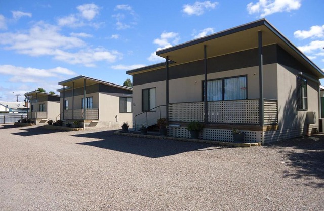 Oval Motel - Murray Bridge