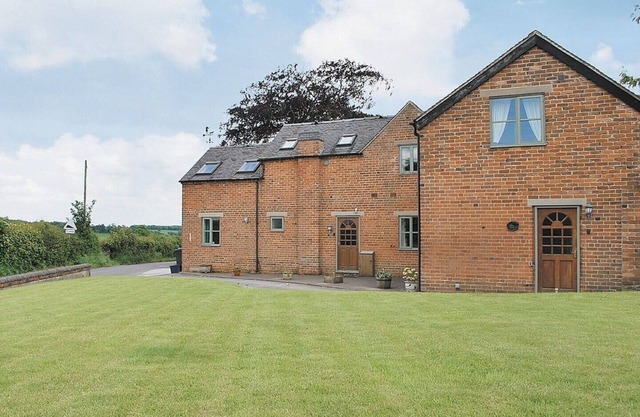 Owl Barn conversion at Dove Mount Farm spend Lane Thorpe Ashbourne DE6 2AR