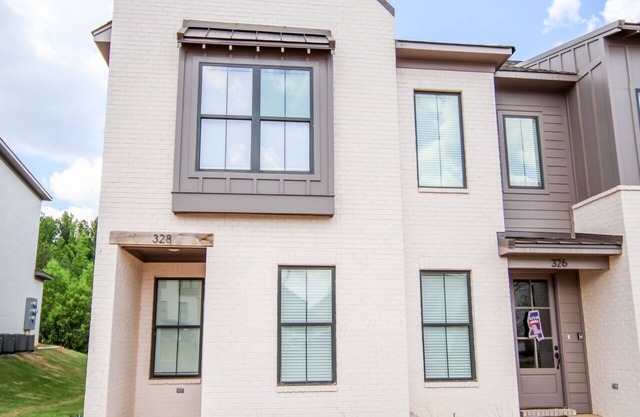 Oxford Townhome Rental