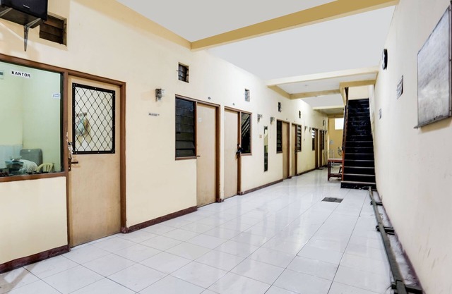 OYO 91774 Kost Nusantara Sidoarjo Syariah