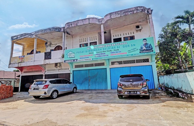 OYO 92808 Kost Nino Telanaipura