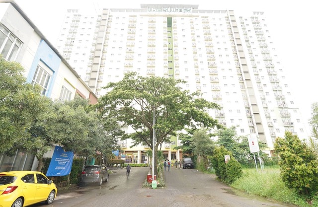 OYO 93547 Metro Suites Apartment By Barbie Homestay