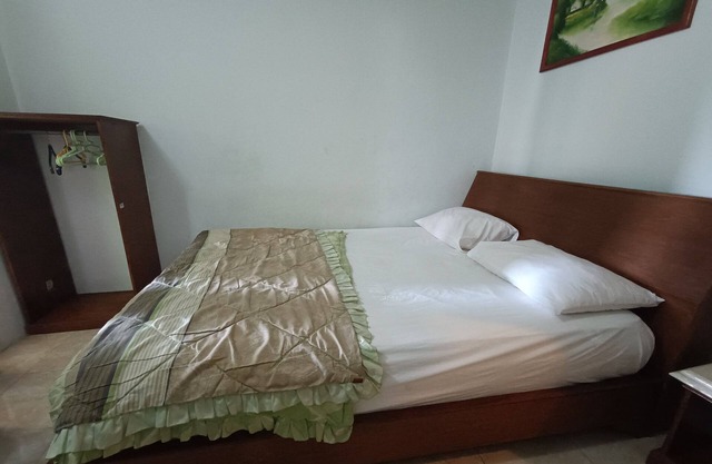 OYO 93723 Vj Sweethome Syariah