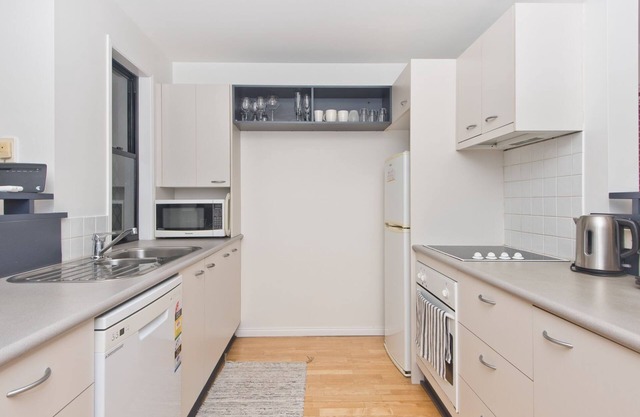 Paddington Townhouse- in the heart of Rosalie Village