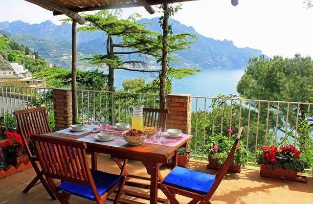 Panoramic apartment close to Amalfi's center