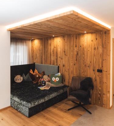 Paradeis Apartments A17