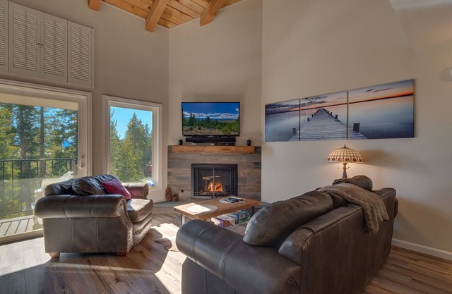 Paradise Point: 3 BR, 2 BA Townhouse in Carnelian Bay, Sleeps 6