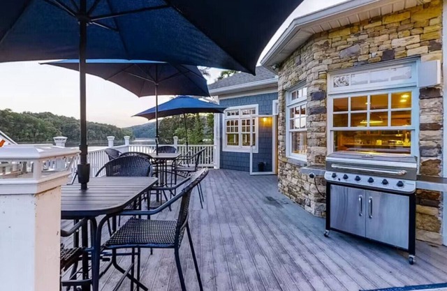Paradise Point on Norris Lake