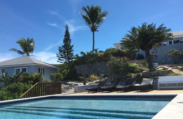 Paradise! Private Beachfront Home w/Pool & Beach WiFi! nn